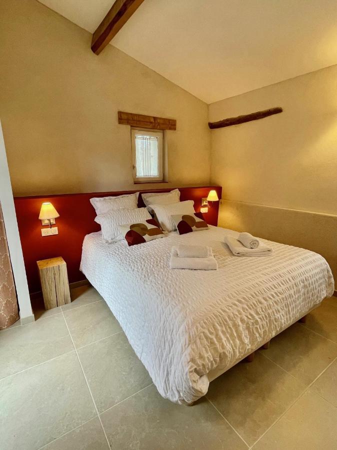 La Parenthese Du Var - Chambre D'Hotes Petits Dejeuners Inclus Et Terrasse Ombragee Saint-Antonin-du-Var Exterior foto